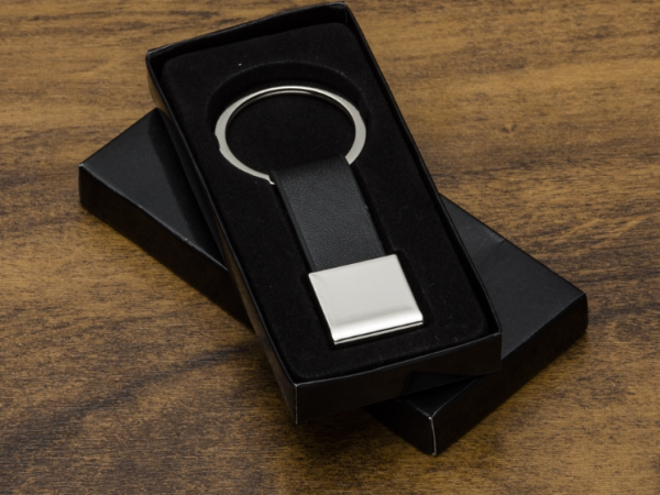 Qual a melhor opção de chaveiro personalizado para brindes?