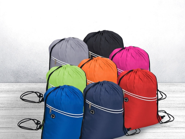 Quais detalhes tornam a mochila sacola personalizada um presente incrível?