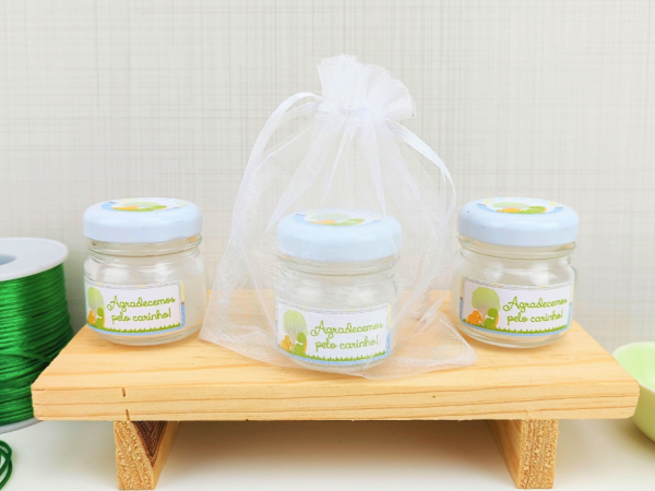 Lembrancinha de Maternidade: Por Que a Vela Aromática Virou a Nova Tendência?