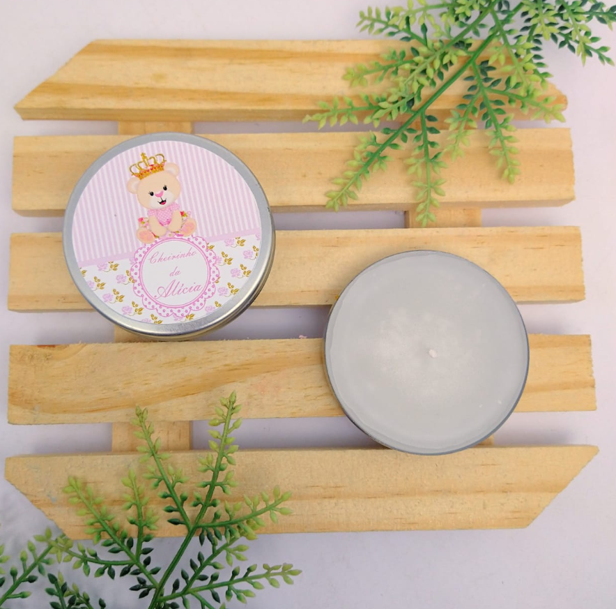 Além do Enxoval: 5 Motivos para Ter Velas Aromáticas no seu Chá de Bebê